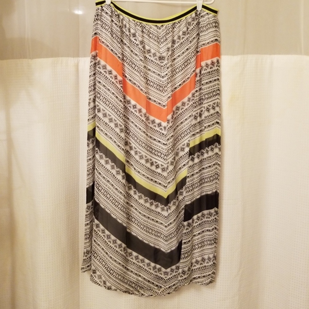 OLD NAVY NWOT LONG MULTI COLOR SKIRT SIZE XL